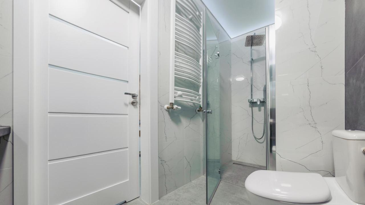 Zlota Perla Z Parkingiem 16 E Perlowa Przystan - Apartment Kolberg